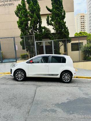 VOLKSWAGEN UP 1.0 170 TSI TOTAL FLEX CONNECT 4P MANUAL
